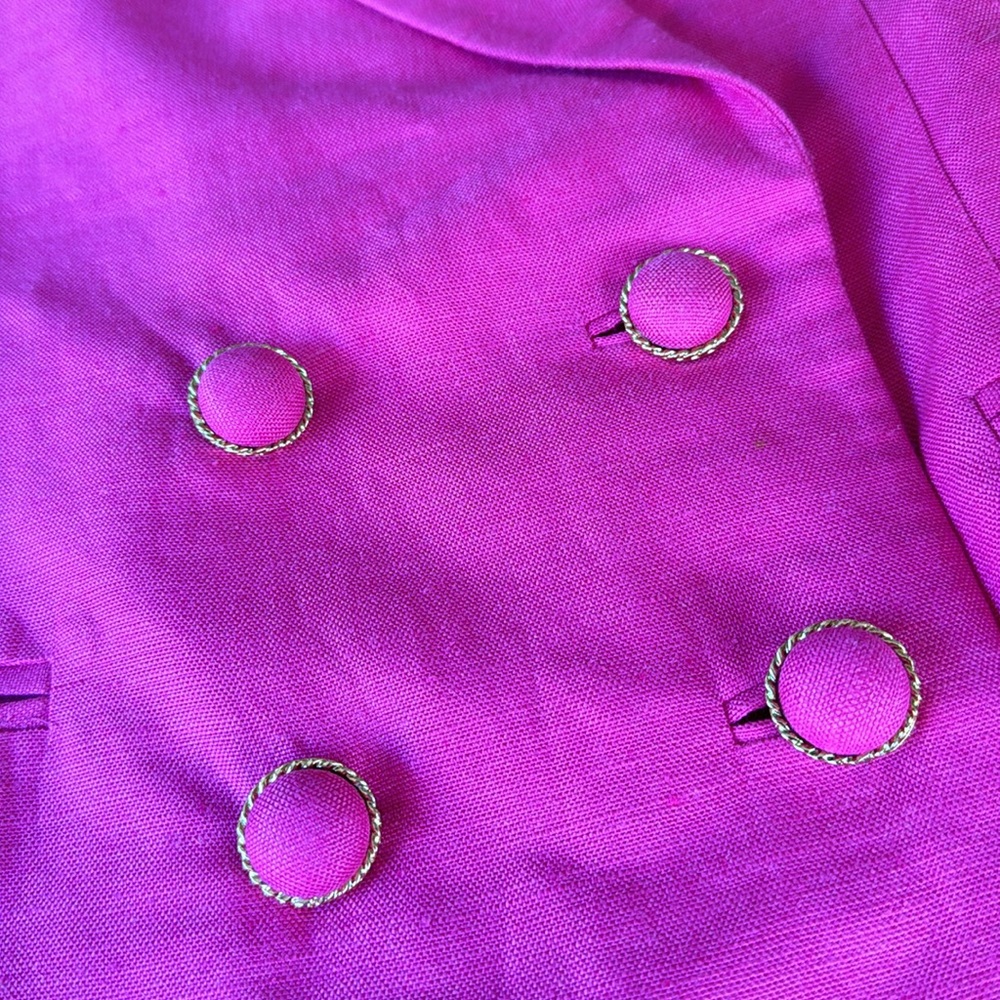 Vintage Gillian 80’s bright pink linen suit set w/original brooch EVC size 6 - Picture 7 of 15